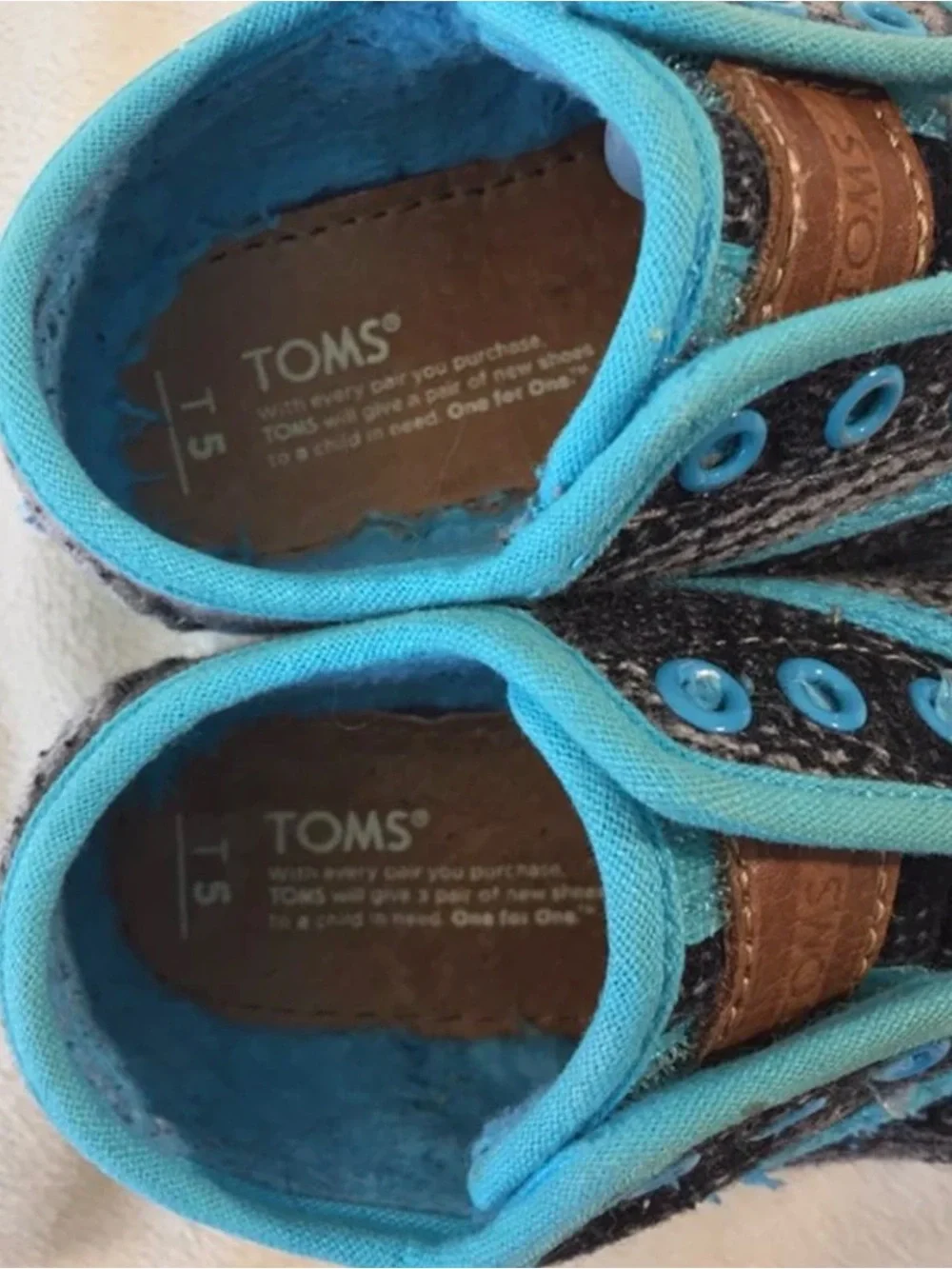 Toms Tiny Cordones Baby size 5